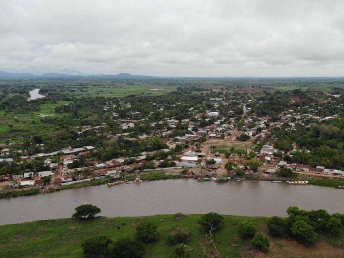 “La luz se va hasta 10 veces en la noche”: alcalde de Altos del Rosario