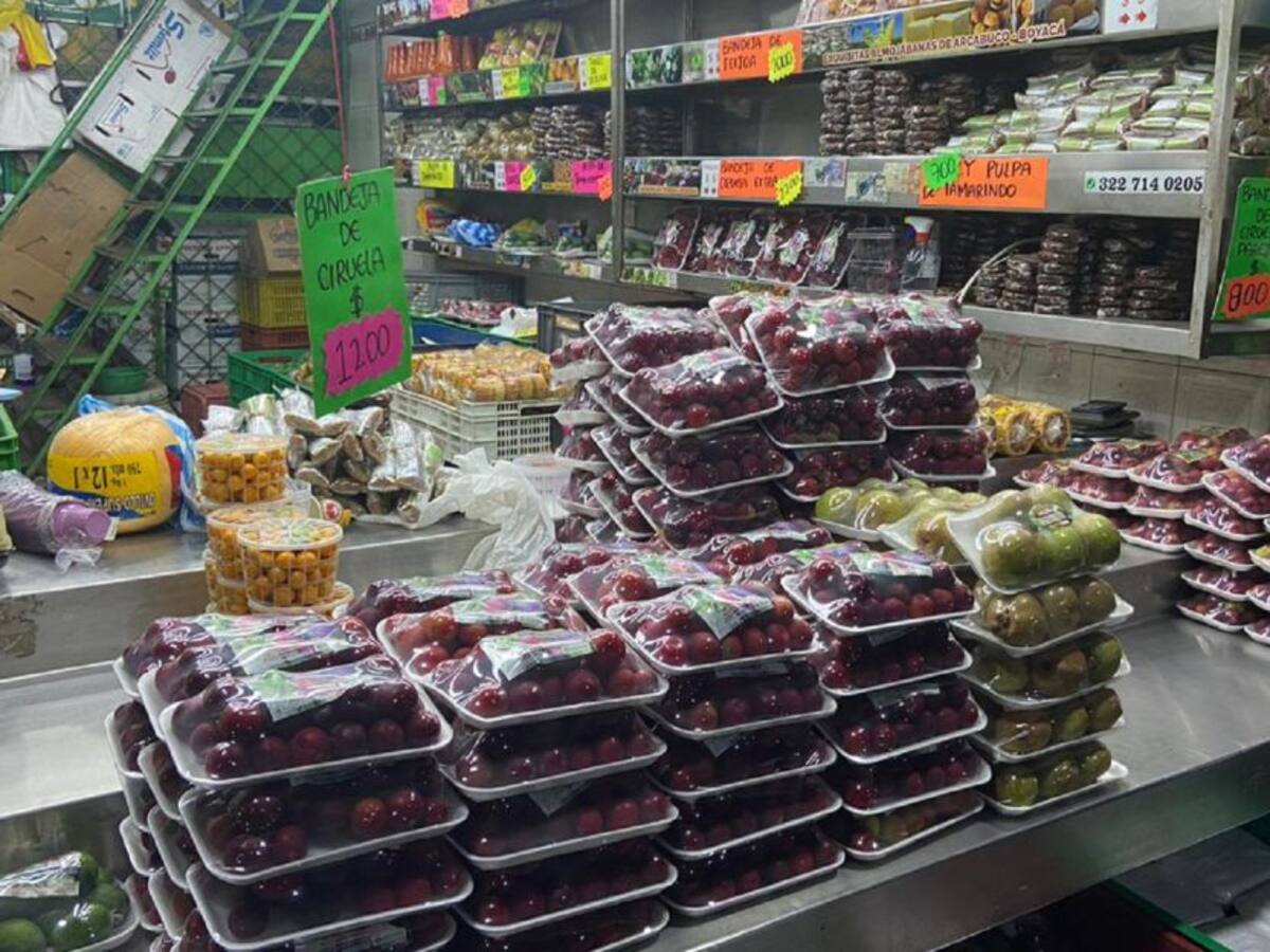 Pico y cédula para hacer mercado