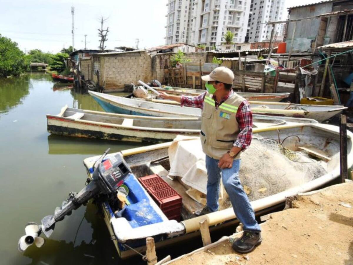 Continúa plan para recuperar el caño Juan Angola de Cartagena