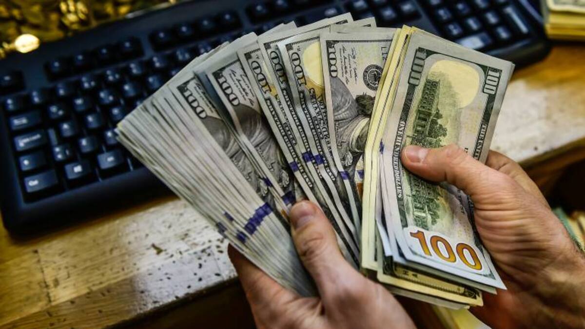 Dólar HOY en Colombia: La divisa volvió a cerrar por debajo de los $4.500