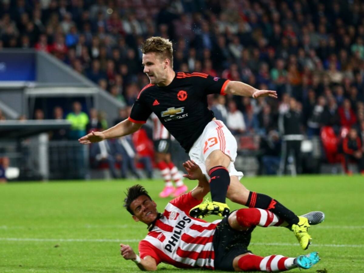 Con esta jugada Héctor Moreno deja a Luke Shaw al menos 6 meses fuera de las canchas