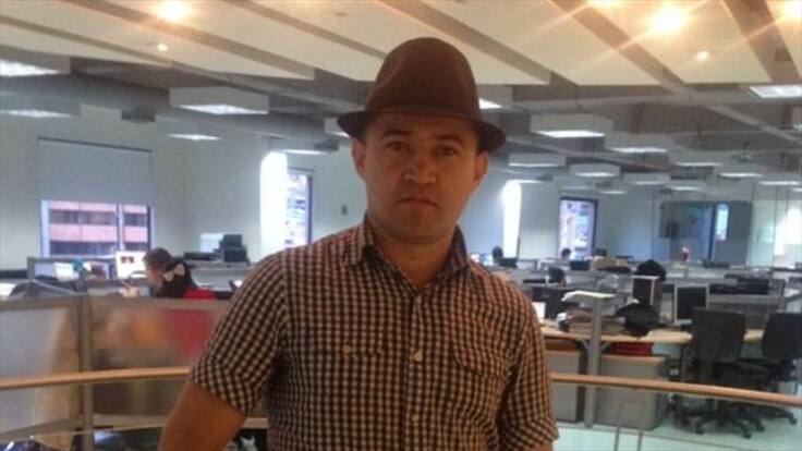 "Ese man es áspero, la tiene clara, papi": El Monarca de La Luciérnaga