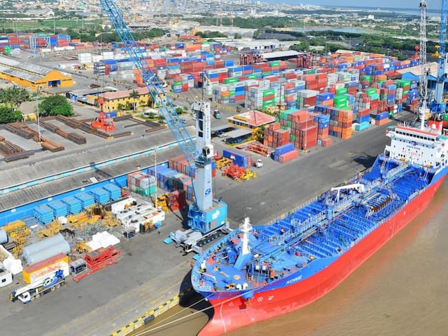 Barranquilla movilizará más carga por su puerto tras convenio con Ternium