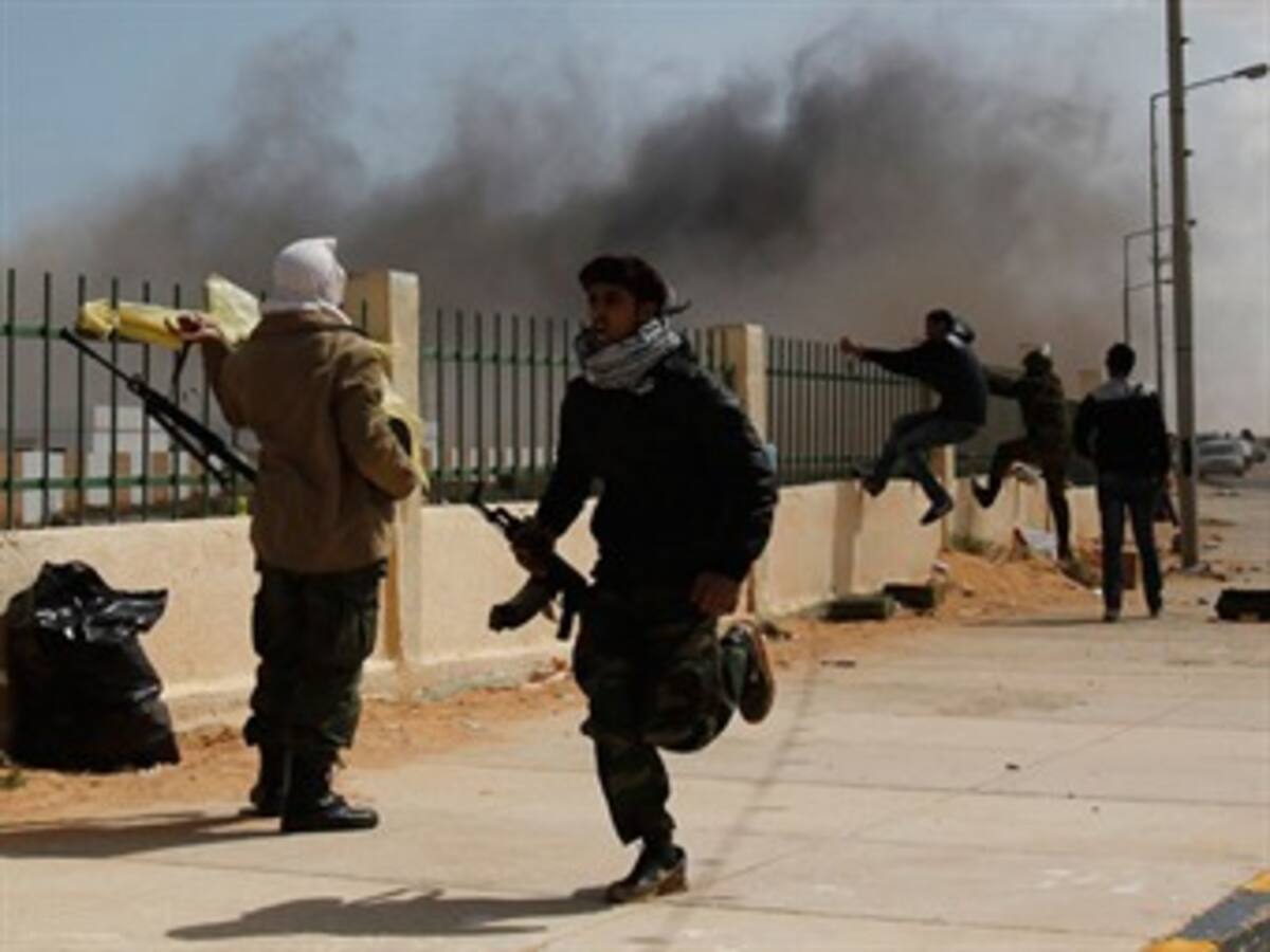 Cruz Roja Internacional reconoce que en Libia hay guerra civil
