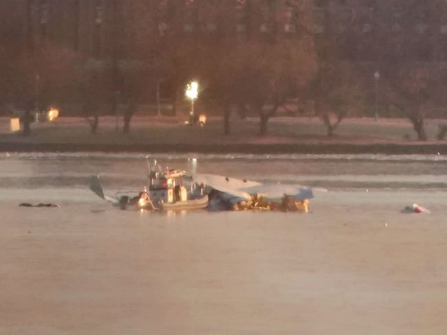 Testigo del accidente aéreo en Washington relató cómo se vivió la emergencia