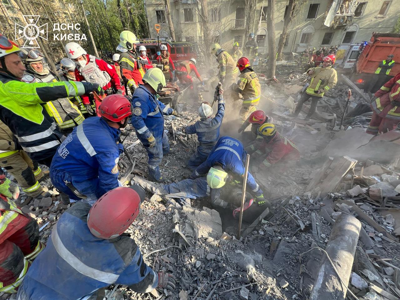 Rusia ataca Kiev, capital de Ucrania, en medio de negociaciones con EE.UU.