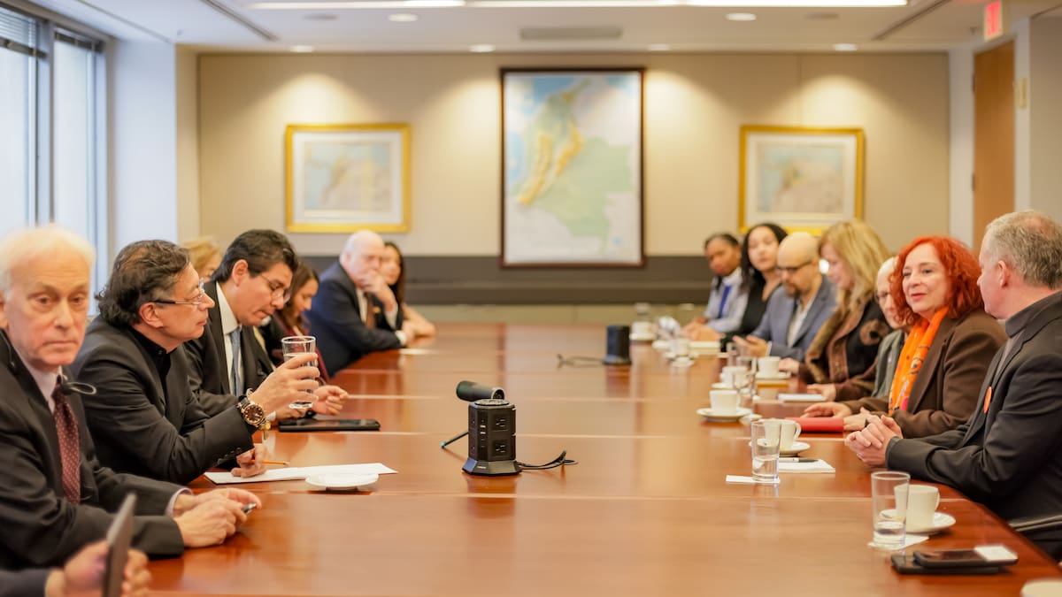 Petro se reunió con líderes eclesiásticos en Washington tras encuentro con Trump