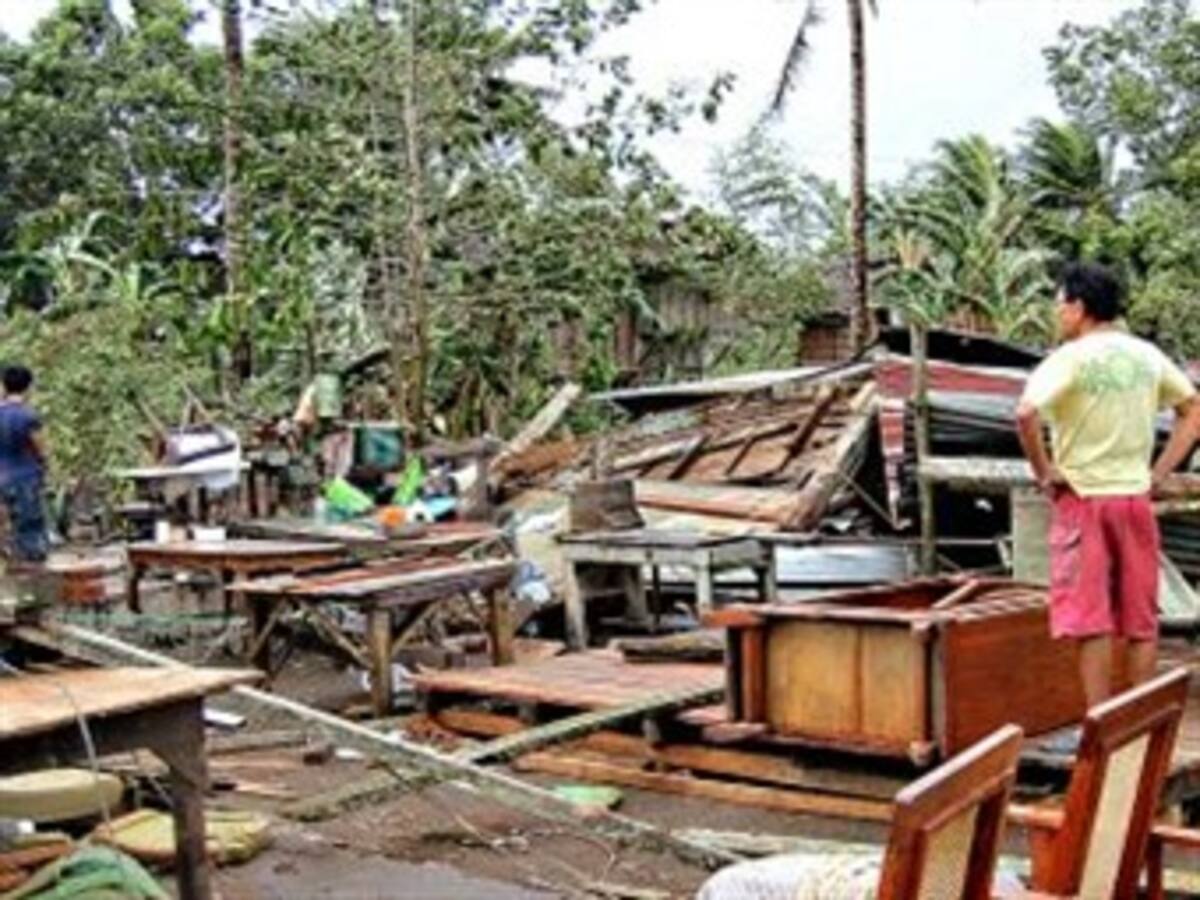 Más de 470 personas murieron a causa del tifón Bopha en Filipinas