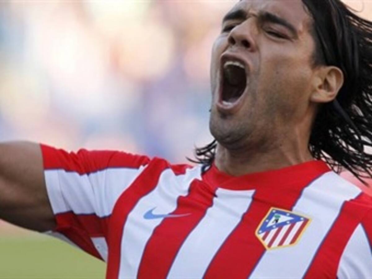 Falcao marcó uno de los goles en la victoria 2-1 del Atlético de Madrid sobre Valladolid