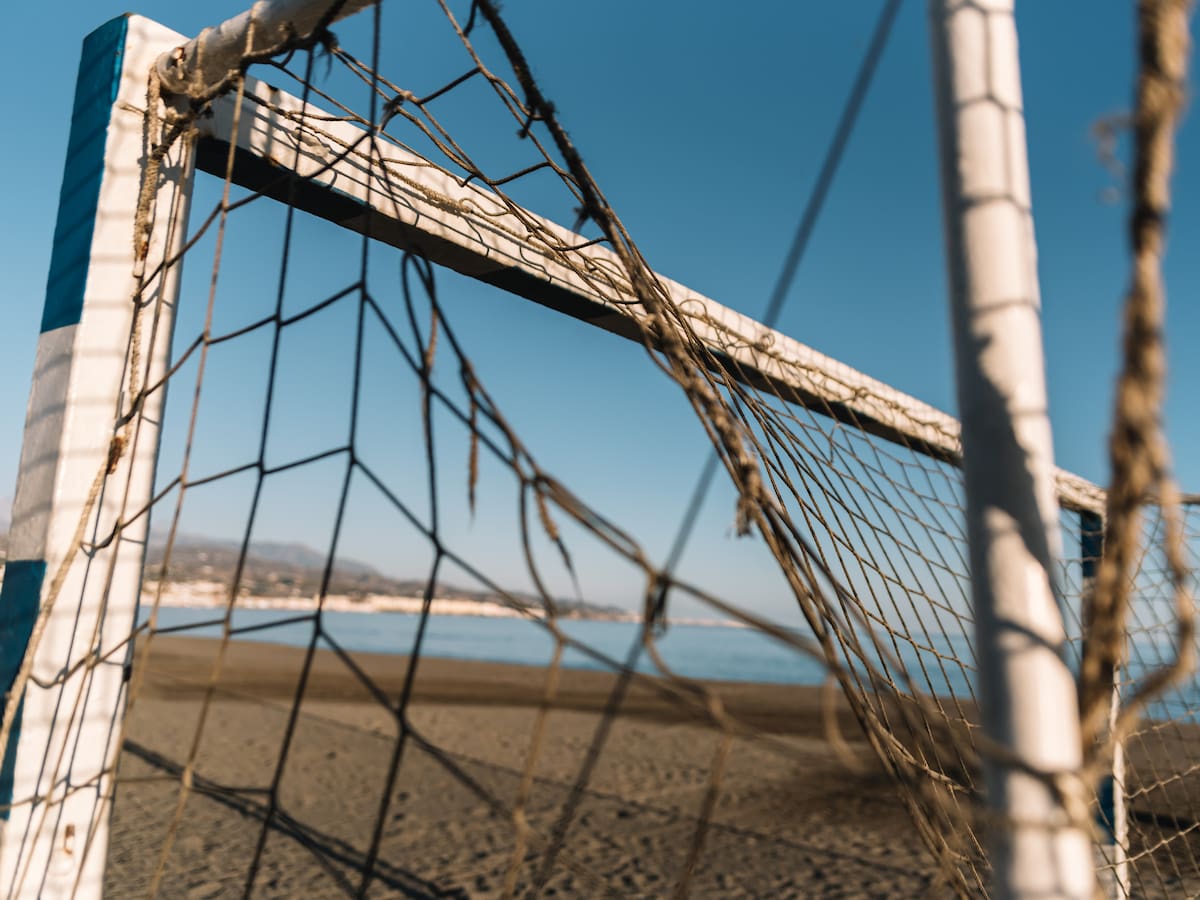 La historia de Daniel*: pasó de defender una cancha a proteger su propia vida