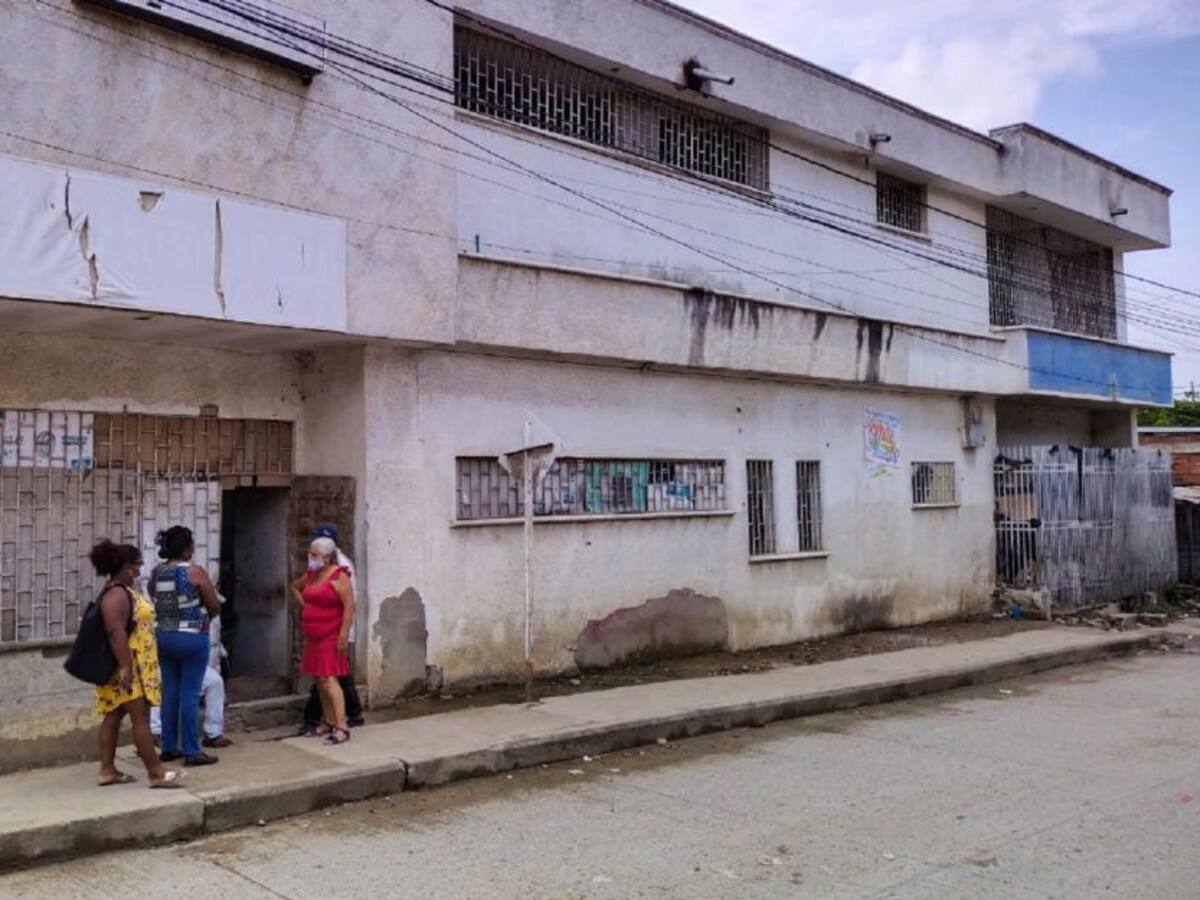 ¿Cuánto necesita el Distrito para terminar los centros de salud inconclusos?