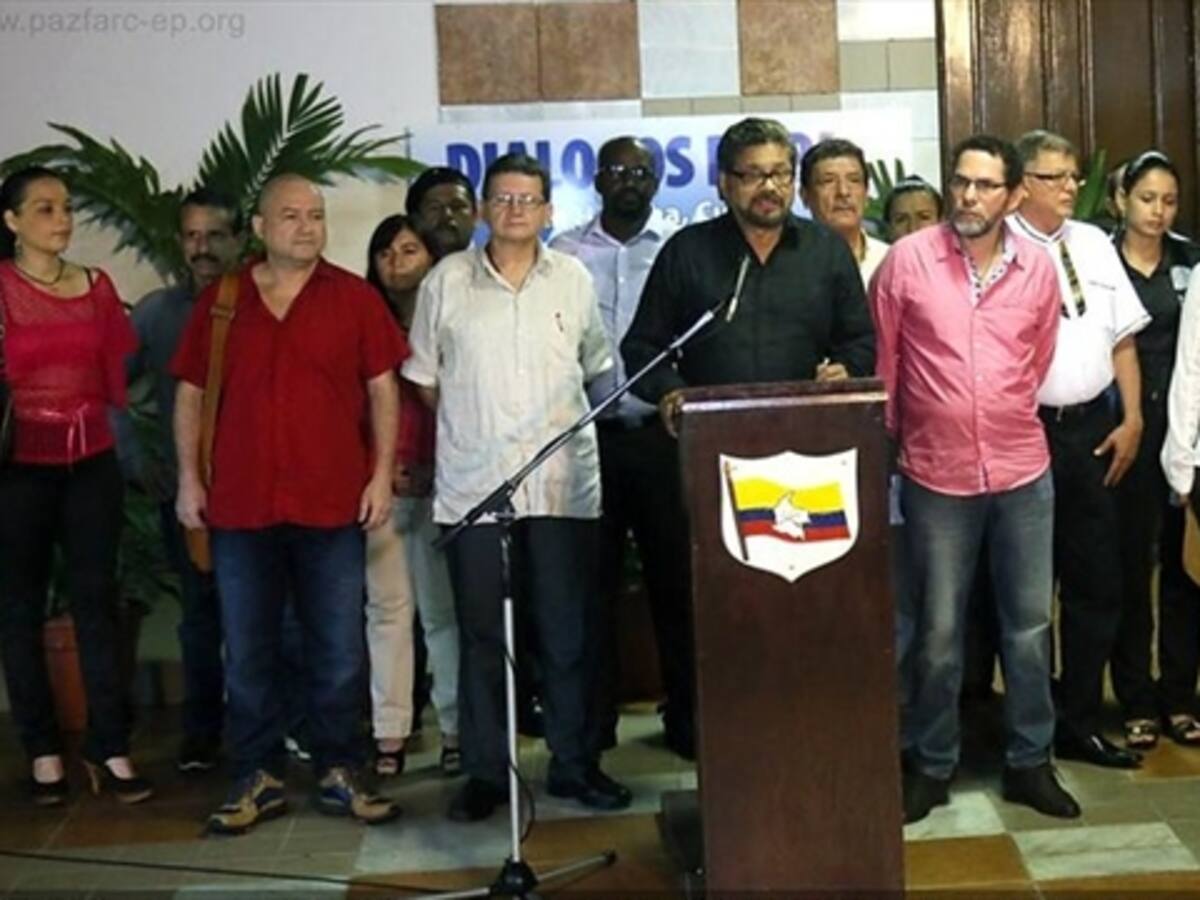 Enfocaremos nuestros esfuerzos en la liberación de general Alzáte: Farc