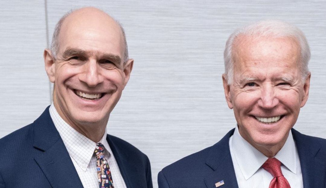 Mark Feiertein diplomático de Estados Unidos