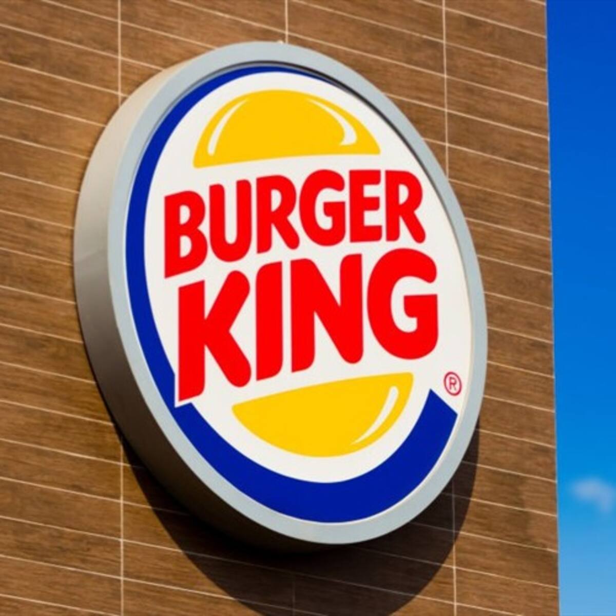 Por hombre que se bañó en un tanque de agua, Burger King cierra local temporalmente