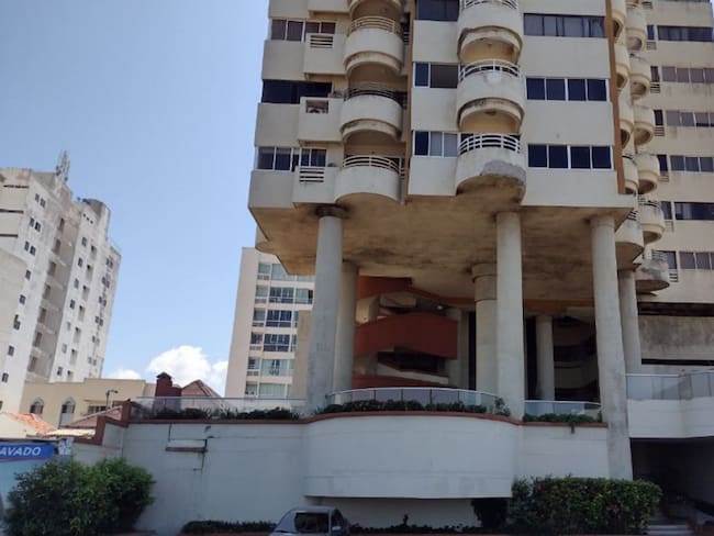 Preocupación por deterioro de edificio en Cartagena