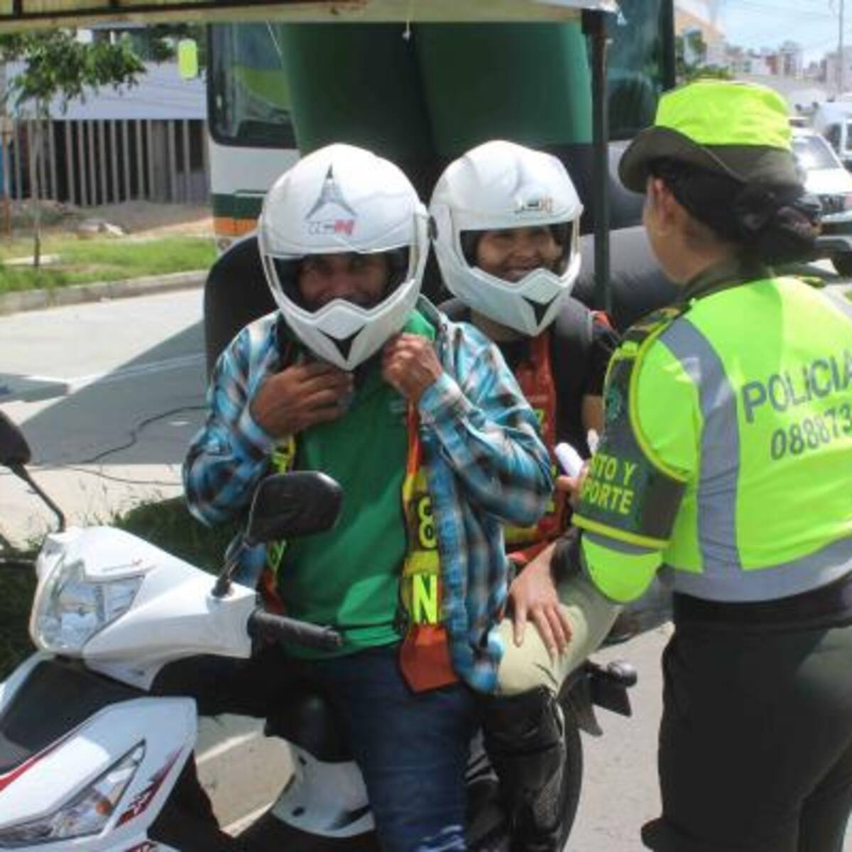 300 policías garantizarán la seguridad en el puente festivo en vías de Barranquilla
