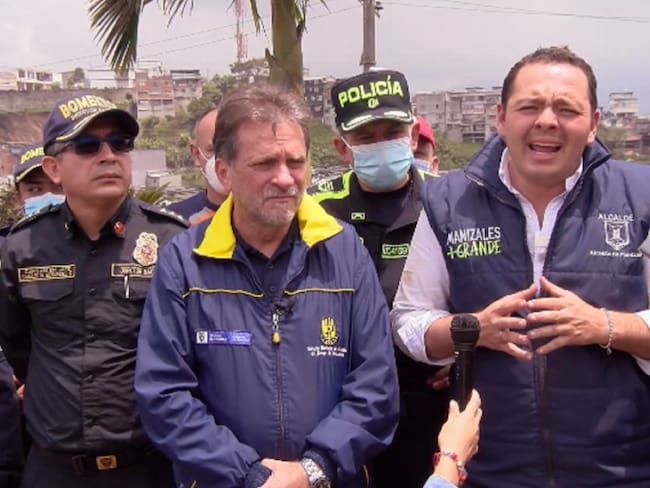 Eduardo José González Angulo, director de la UNGRD y el alcalde de Manizales, Carlos Mario Marín Correa