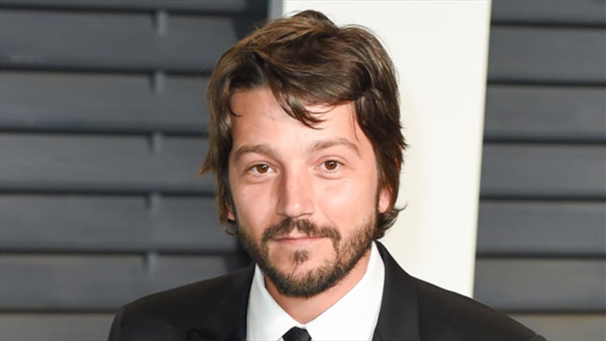 Diego Luna presenta Ceniza en la boca en Cannes: retrato íntimo sobre la ausencia y drama migratorio