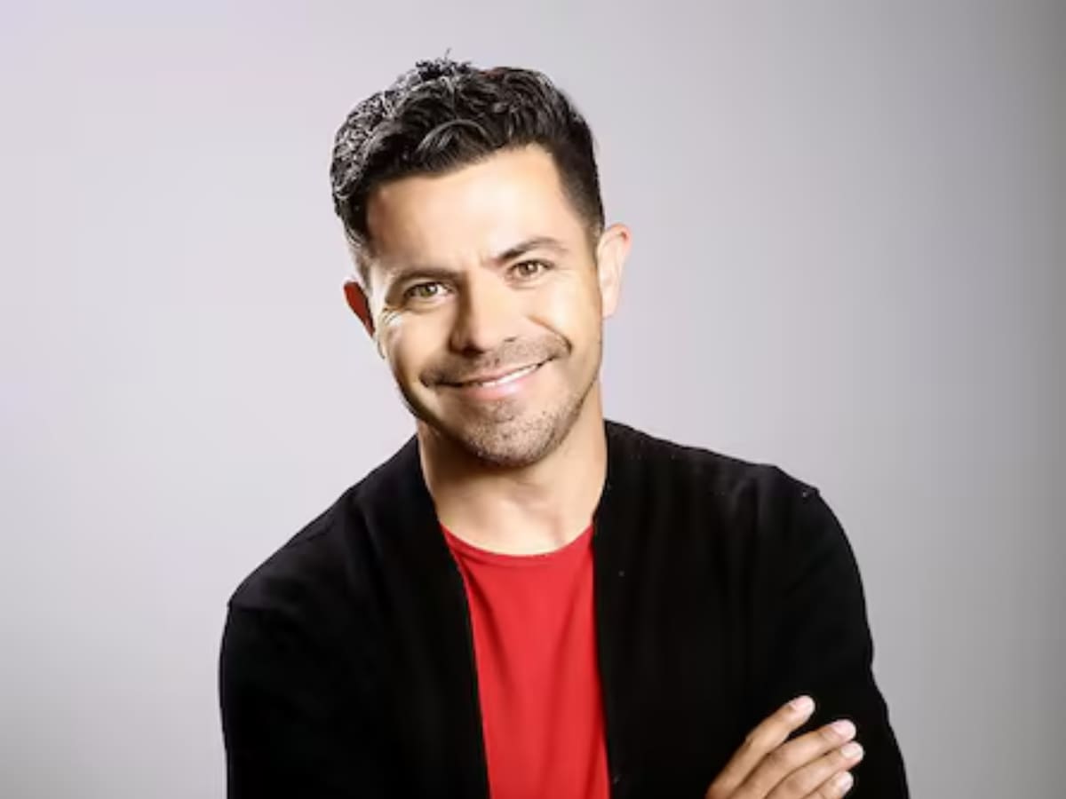 Piter Albeiro celebra 30 años de carrera humorística