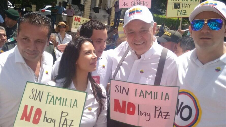 Alejandro Ordóñez lidera campaña por el "No" en Bucaramanga. Foto: La W con Julio Sánchez Cristo.