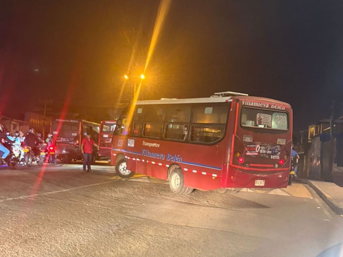 Protestas de transportadores generan cierres y bloqueos en varios puntos de Cali