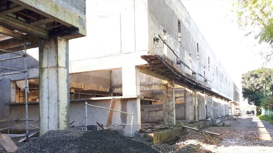 La obra inició el 1 de abril de 2016 y debía ser entregada el 1 de noviembre de 2017. Sin embargo los tiempos se incumplieron. Foto: La W/ Erika Rebolledo