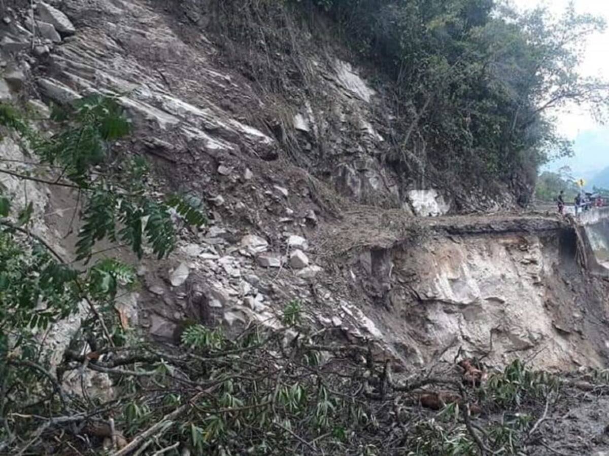 De tres a seis meses estará cerrada la vía Curos - Málaga