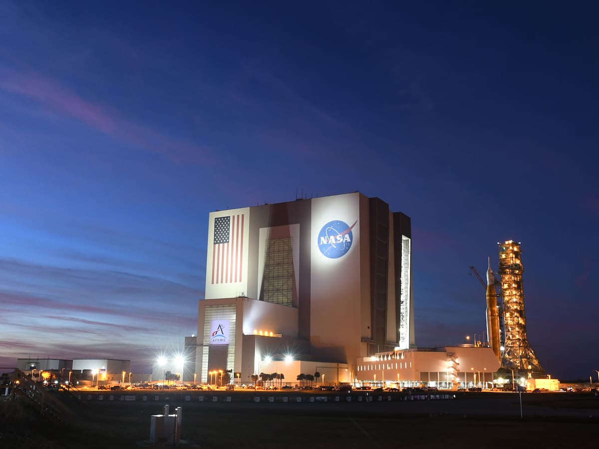 Lanzamiento Artemis 2 | Misión alcanza la órbita de la Tierra y emprende su viaje a la Luna