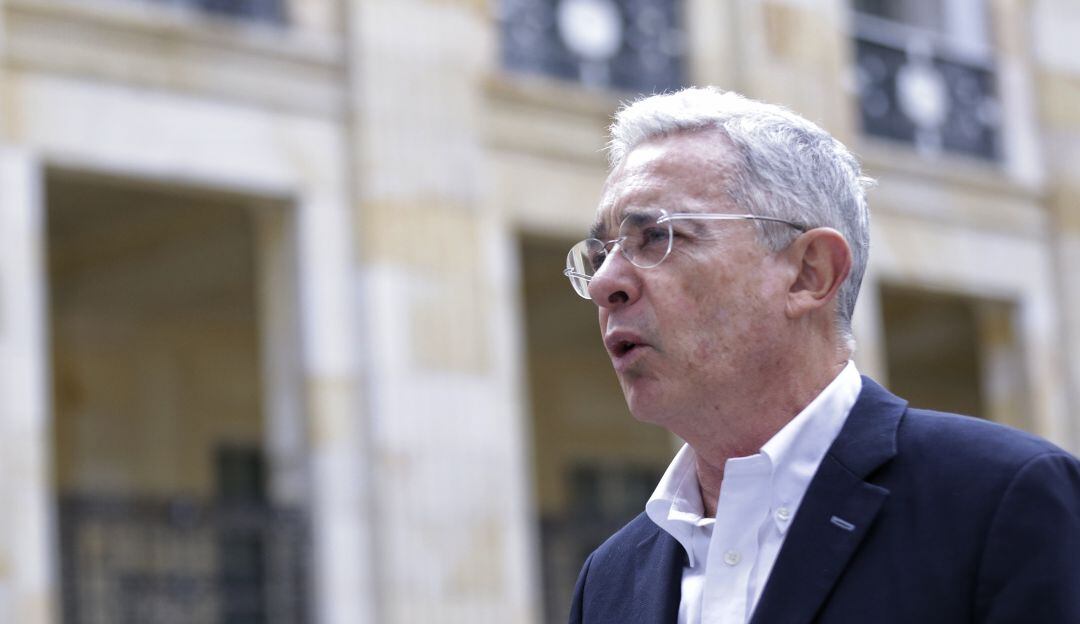 El senador Gustavo Petro en las últimas horas también anunció que Colombia Humana no apoyará las revocatorias de los alcaldes de Medellín, Bogotá y Cúcuta.