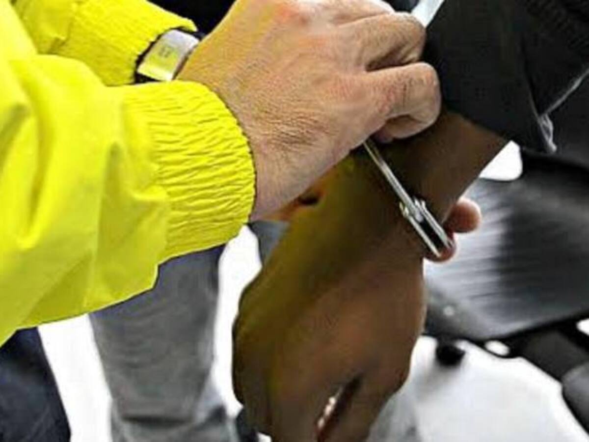 Doce colombianos detenidos en España por distribución de cocaína