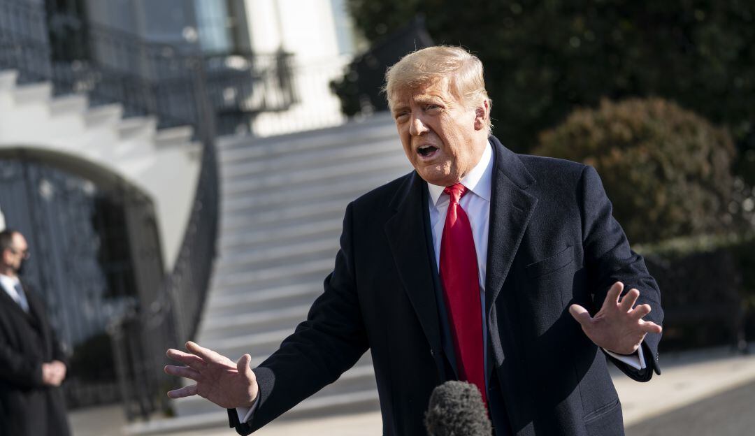 Donald Trump en una de sus últimas apariciones ante la prensa