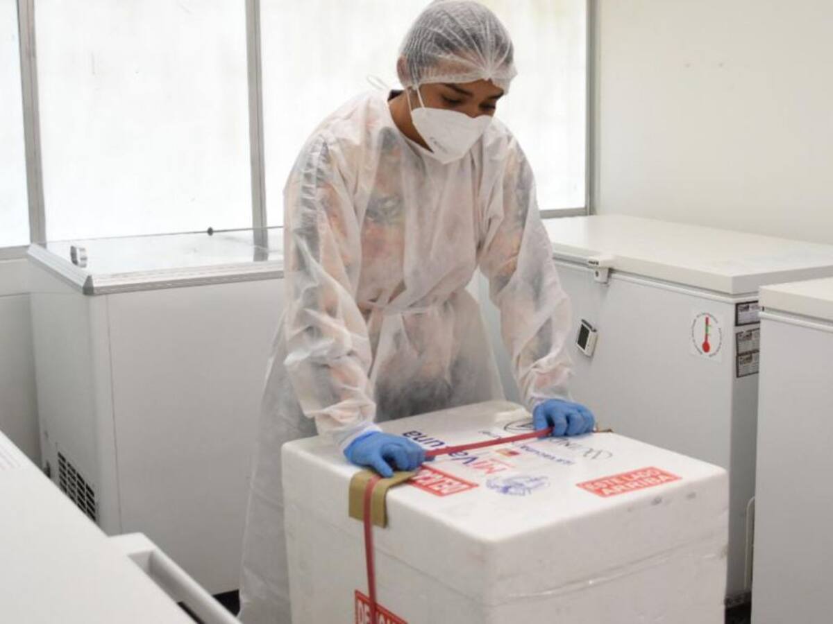 Vacunas de Sinovac contra COVID se aplicarán en municipios del Quindío