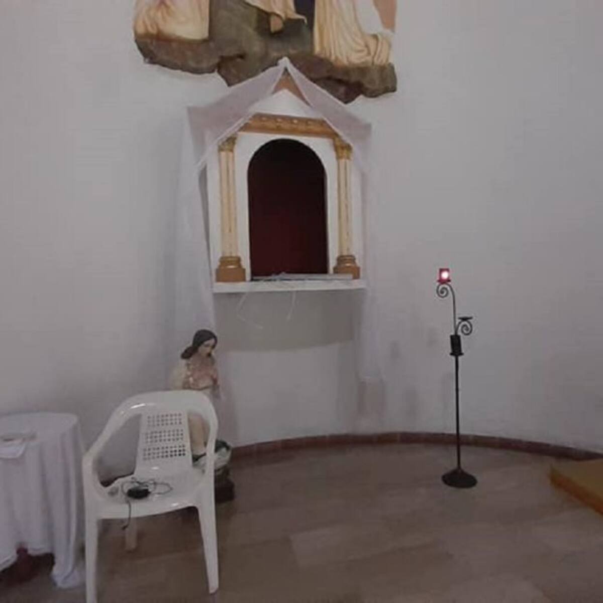 La Parroquia la Milagrosa de Palmira fue profanada en plena Semana Santa