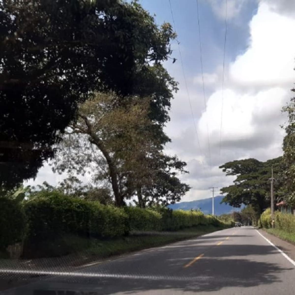 Invías y Findeter firman contrato por $74.657 millones para mejorar vías en el Cauca