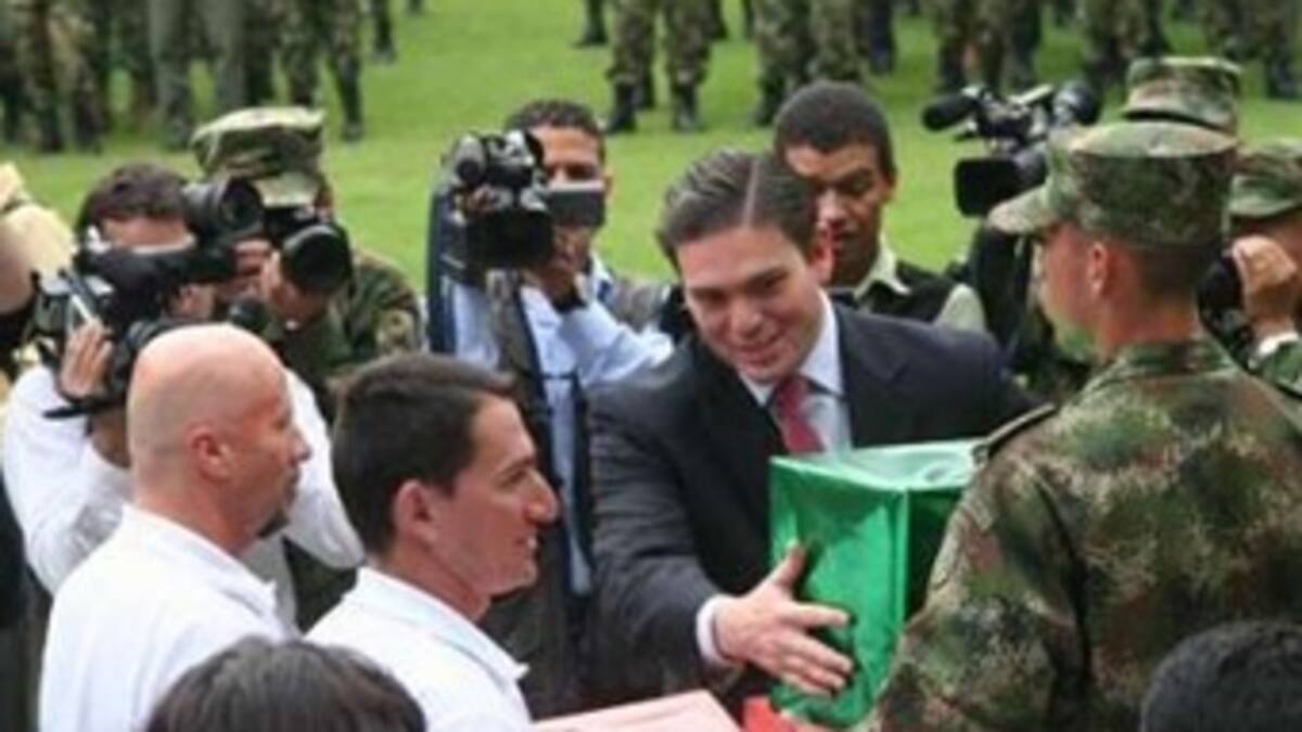 Mindefensa pasa la noche en batallón en las selvas del Caquetá