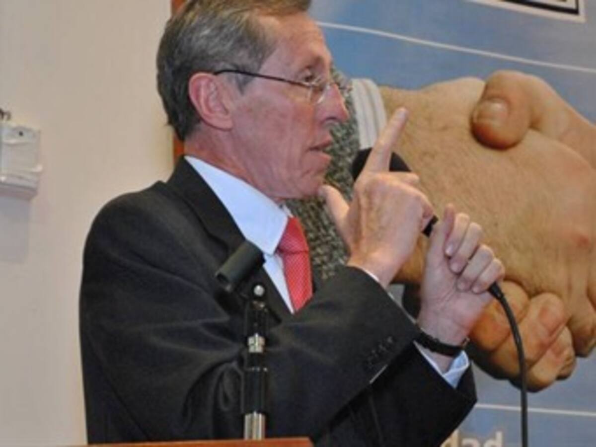 Antonio Navarro cabeza de lista al Senado por Alianza Verde
