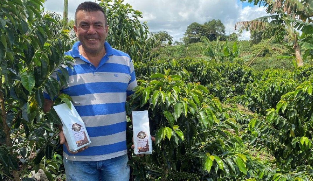 Edison Vergara. Café producido en Pitalito.
