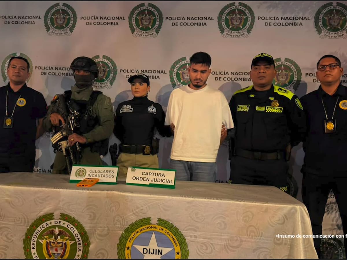 Imponen medida de aseguramiento a hombre señalado por el homicidio de auxiliar de vuelo de EE.UU.