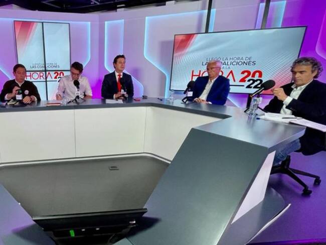 Crisis en Coalición Esperanza: las durísimas críticas de Robledo a Gaviria