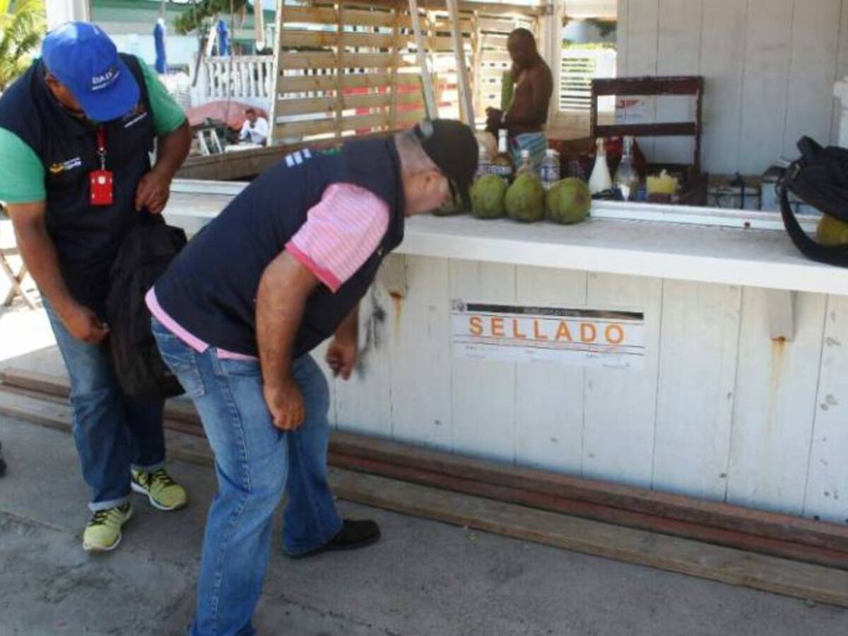 Cerraron cuatro expendios de alimentos en Playas de Bocagrande en Cartagena