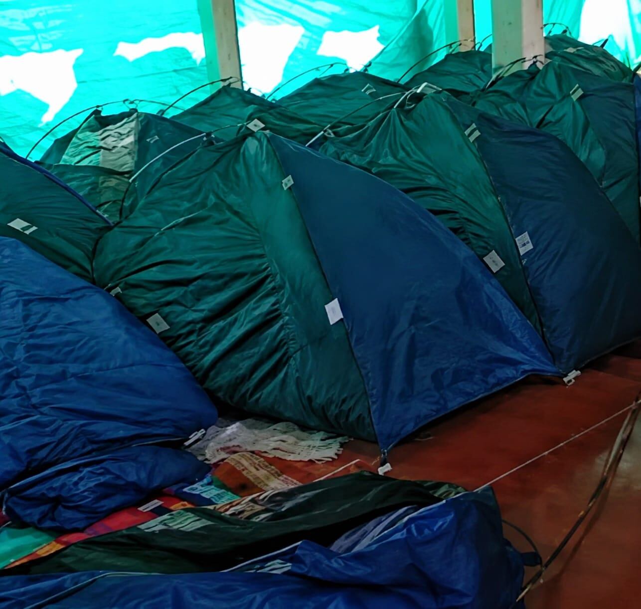 Más de 300 personas de Cajibío llegaron desplazadas por combates a Morales, Cauca