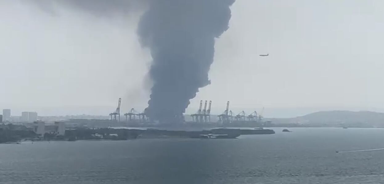 Explosión en el puerto de contenedores de Cartagena - Cortesía