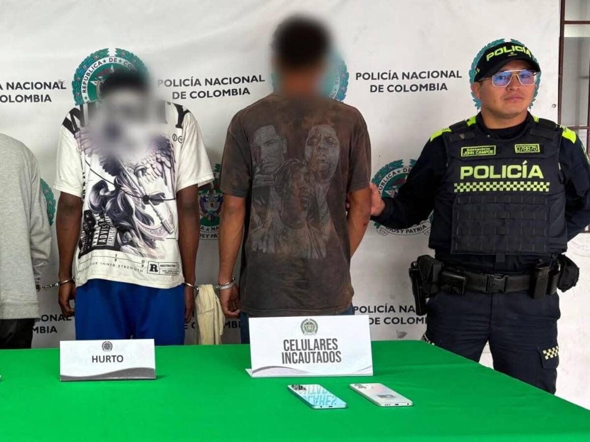Capturaron a delincuentes que robaban en Barrios Unidos, Bogotá: tenían 19 anotaciones por hurto