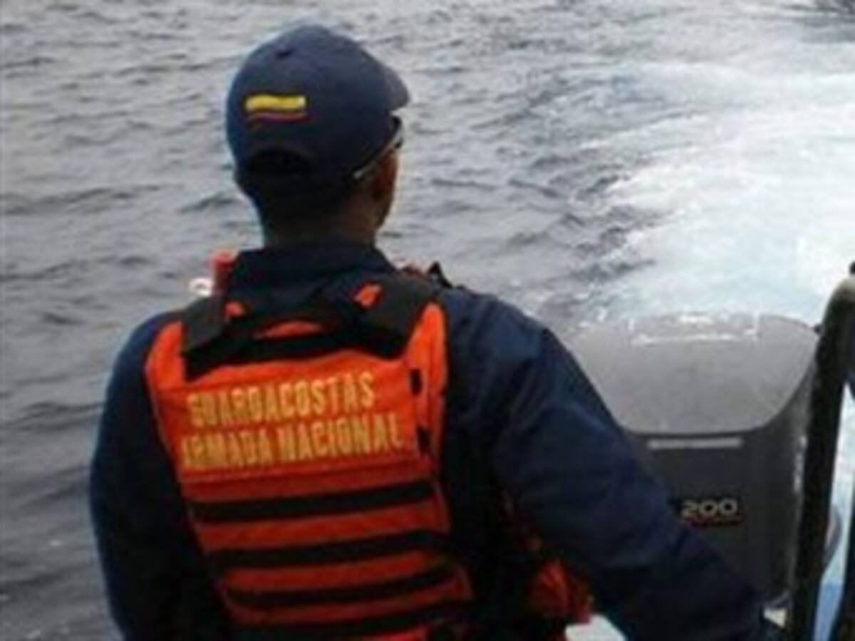Capturan cinco miembros de la Armada que habrían facilitado contrabando