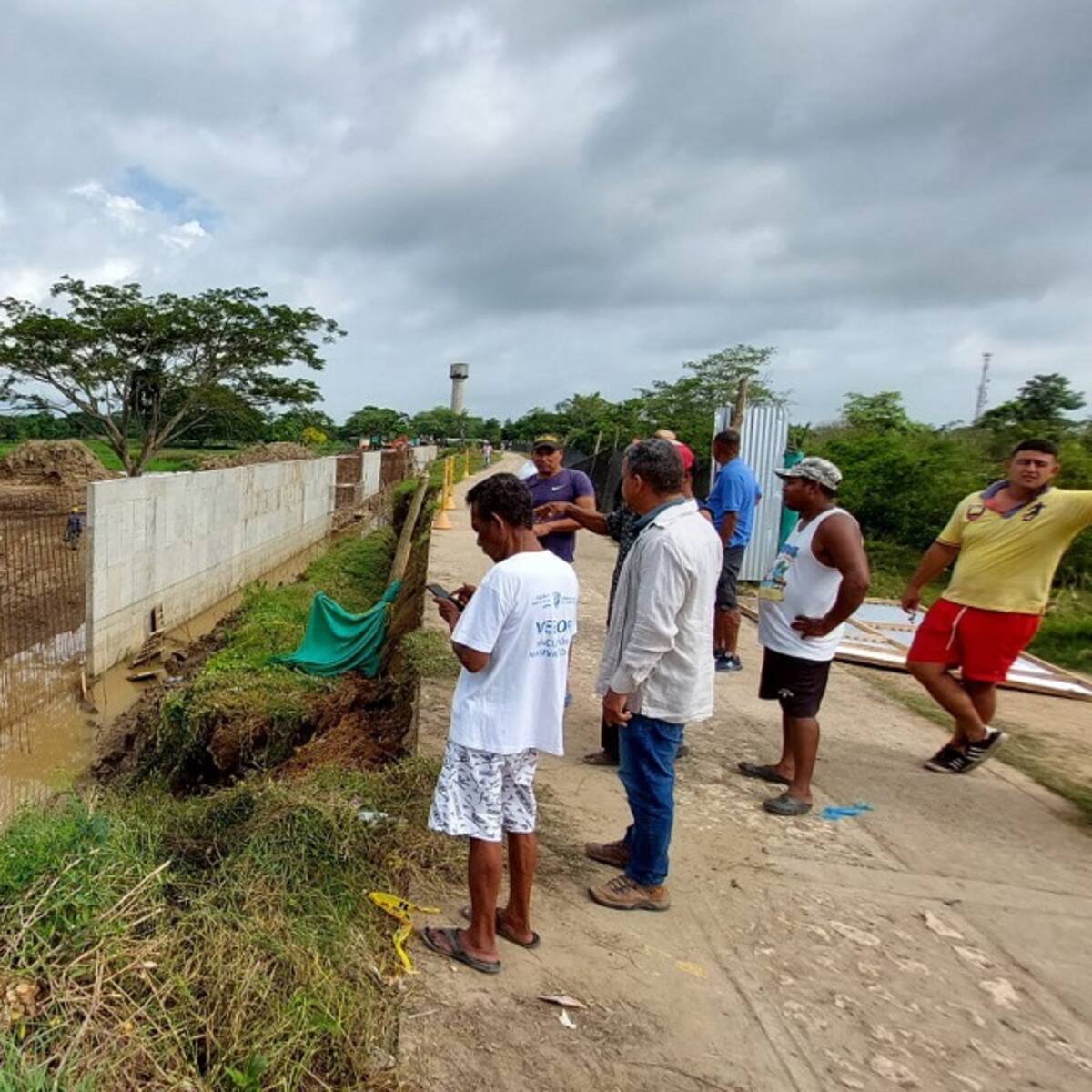No podemos dormir: habitantes de Santa Lucía por nivel del Canal del Dique