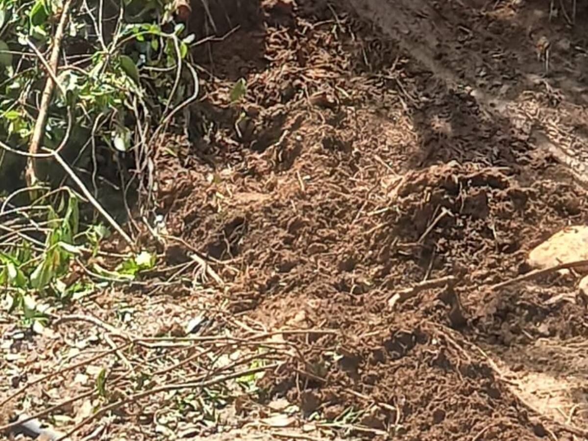 Cerca de 200 familias se encuentran incomunicadas por derrumbe en Rivera, Huila.