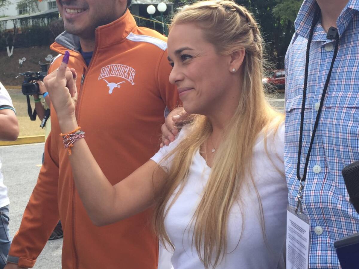 Venezuela elige la nueva asamblea nacional en medio de una profunda crisis económica y un ambiente polarizado.