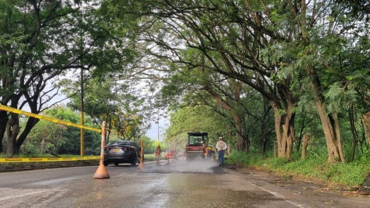 VIDEO: Trabajos de reparcheo generan congestión en el anillo vial