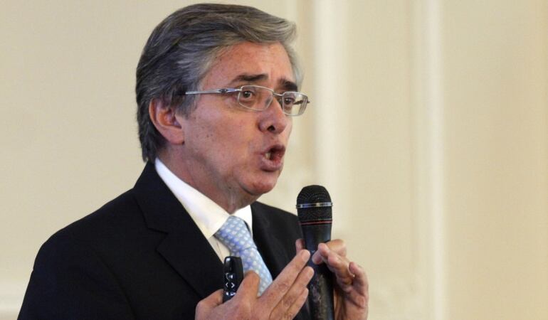 El ministro de Transporte, Germán Cardona.