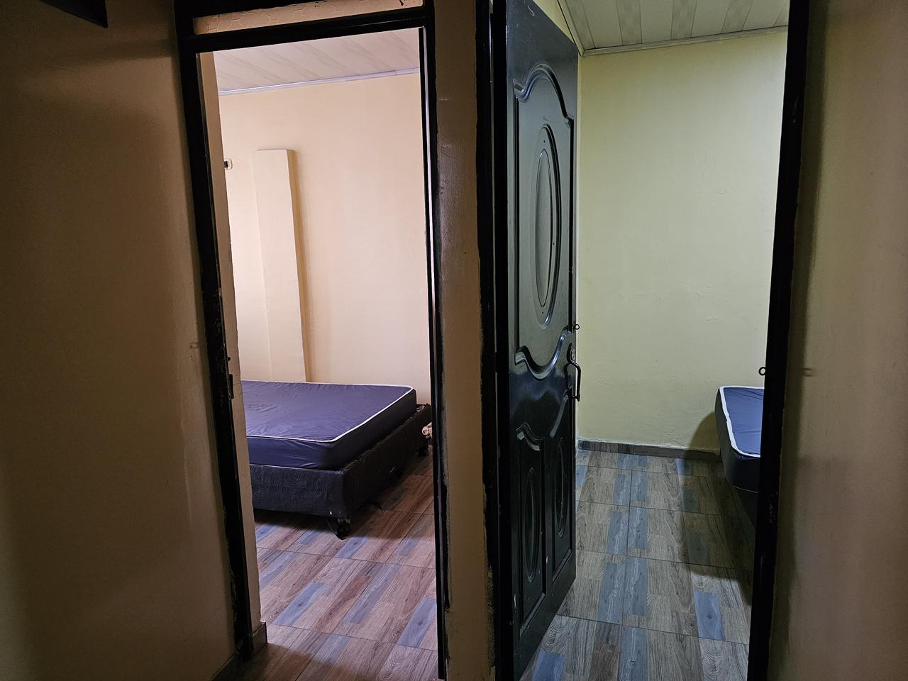 Imágenes del Hotel que pasó a Extinción de dominio y en donde el tren de Aragua cometía actos de tortura.